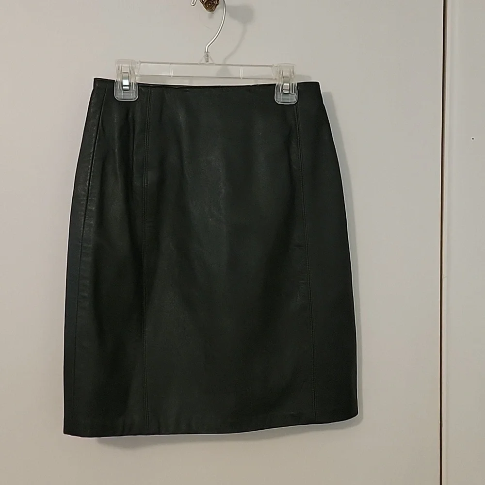 Leather skirt - Picture 1 of 2